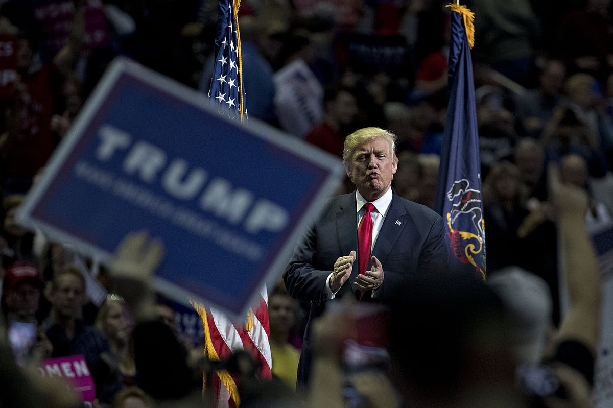<div class="paragraphs"><p>Donald Trump  in Hershey, Pennsylvania (Photographer: Andrew Harrer/Bloomberg)</p></div>