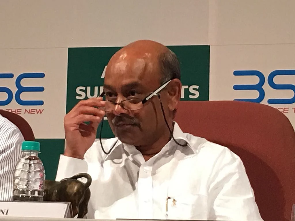Radhakishan Damani at a press conference after the Avenue Supermarts listing ceremony. (Photographer: Vijay Sartape/BloombergQuint)