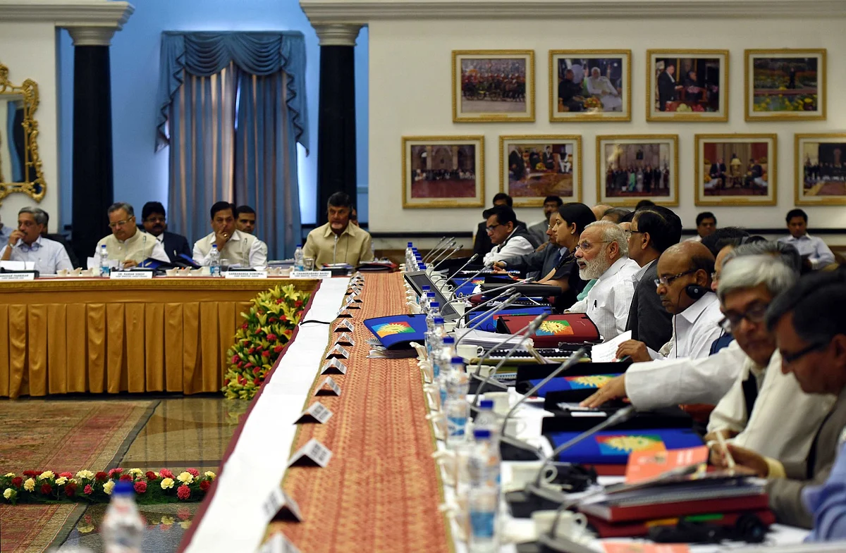 Prime Minister Narendra Modi along with Chief Ministers of various states during the 3rd meeting of Governing Council of NITI Aayog, in New Delhi. (Photo: @NITIAayog) 