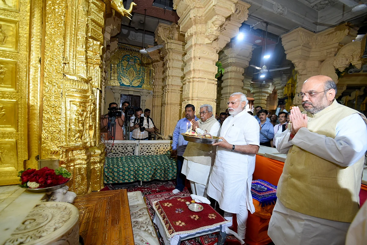 Prime Minister Narendra Modi and BJP President Amit Shah offer prayers at the Somnath Temple, Gujarat, on March 8, 2017. (Photograph: BJP website)