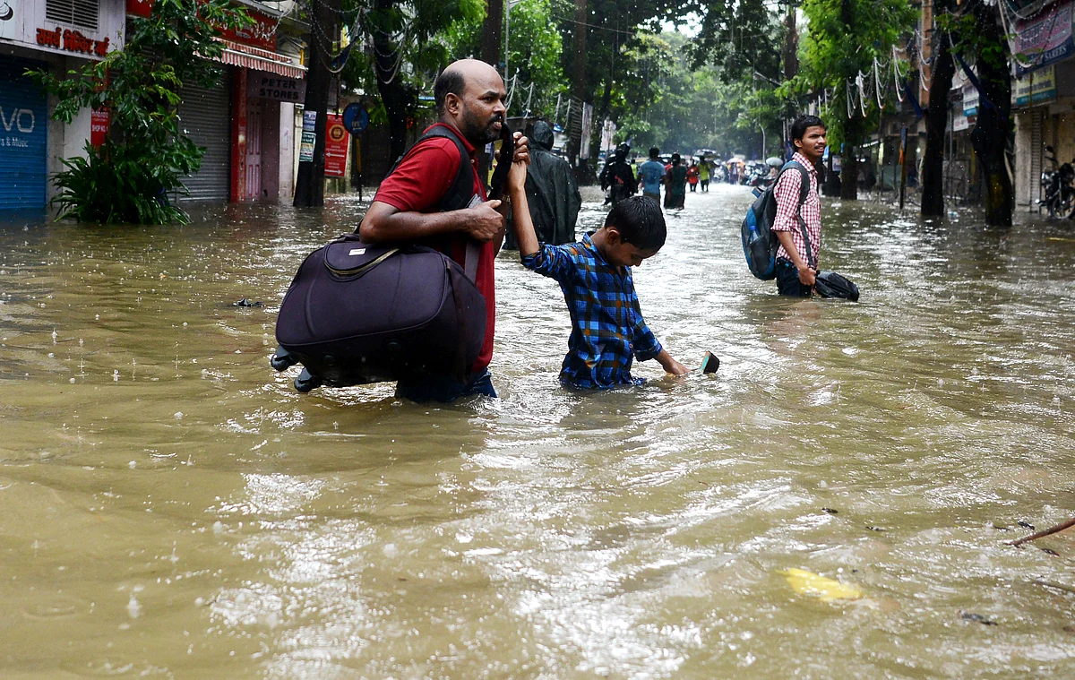 India Takes Gloves Off In Battle With Capricious Weather