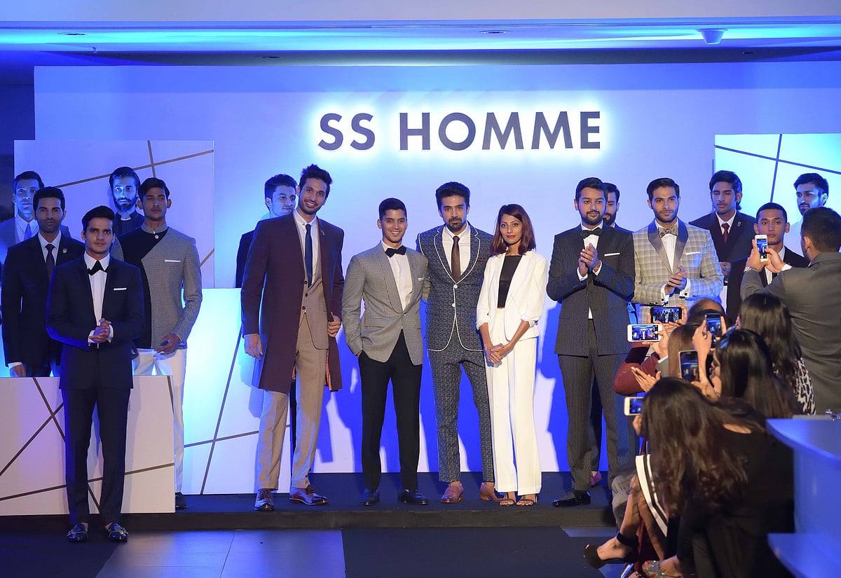 Designers Sandeep &amp; Sarah Gonsalves with the runway models and influencers Saqib Saleem, Arjun Kanungo and Nowshad Rizwanullah at the SS HOMME Bespoke collection showcase