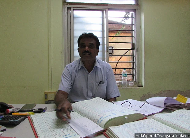 “Farmers have repeatedly demanded that <em>mandis</em> switch back to cash transactions, but there has been strong resistance from traders,” said Ashok Gaikwad, an accountant at the Lasalgaon Agricultural Produce Market Committee, Asia’s largest onion market.