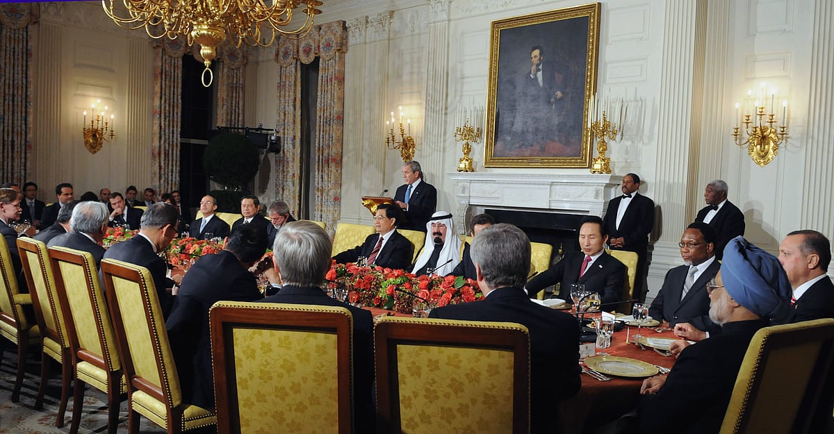 U.S. President George W Bush addressing the Heads of State at a dinner hosted by him in White House in connection with the Summit on Financial Market and the World Economy, at Washington, USA on November 14, 2008. (Photograph: PIB)