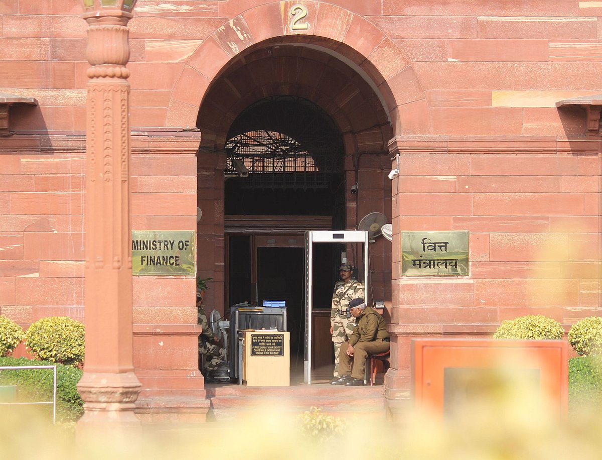 <div class="paragraphs"><p>File image of the entrance of Finance Ministry office in the North Block, New Delhi, India.&nbsp; (Photographer: Anirudh Saligrama/NDTV Profit)</p></div>