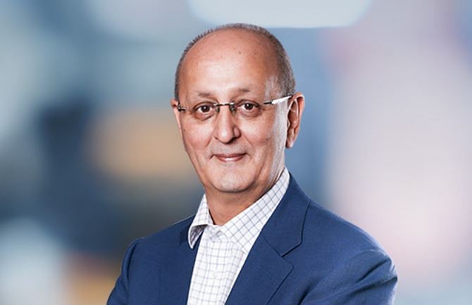 <div class="paragraphs"><p>Andrew Holland, chief executive officer of Avendus Capital Public Markets Alternate Strategies LLP. (Source: Avendus Capital's website)</p></div>