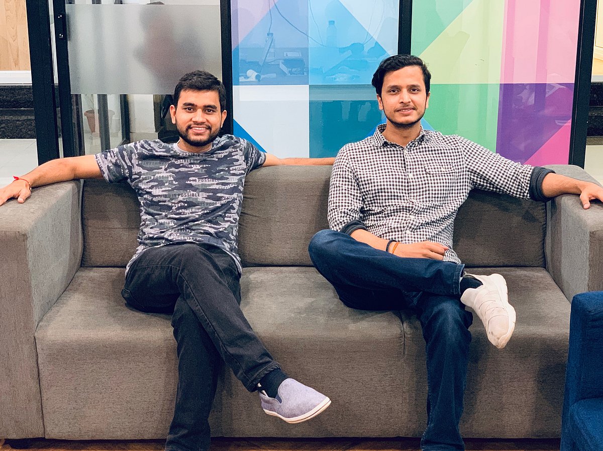 AttainU Founders Divyam Goel (R) and Vaibha Bajpai (L). (Source: AttainU)