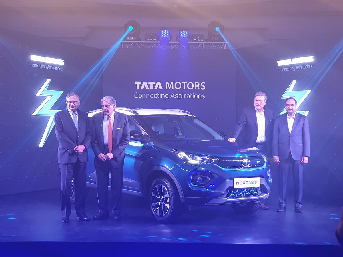 (From left) Tata Sons Chairman N Chandrasekaran, Chairman Emeritus Ratan Tata, Tata Motors CEO Guenter Buschek and Tata Motors’ President (Electric Vehicles) Shailesh Chandra at the launch of the Tata Nexon EV in Mumbai, India, on Tuesday, Jan. 28, 2020. (Photo: BloombergQuint)