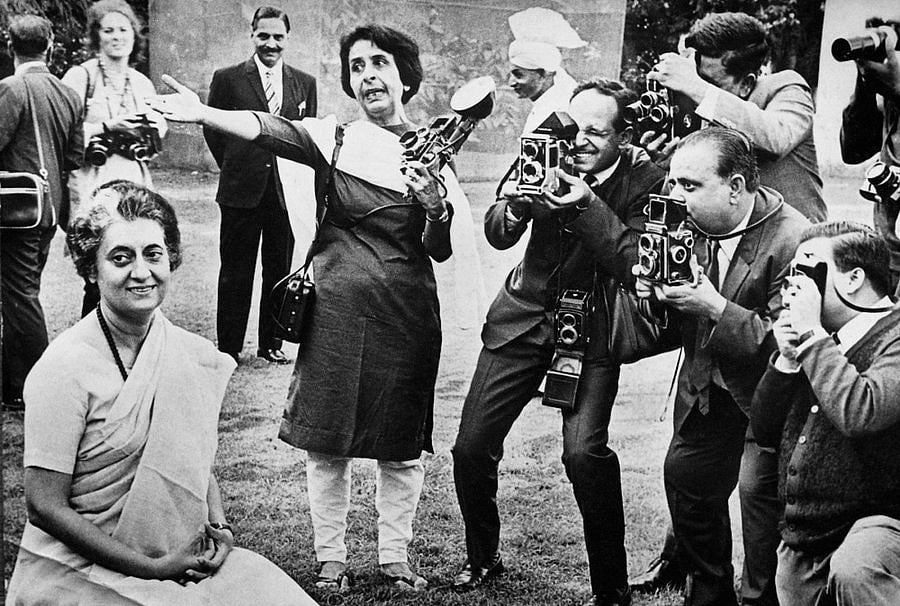<div class="paragraphs"><p>Homai Vyarawalla and other photojournalists, with Indira Gandhi. (Photograph: Indian National Congress)</p></div>