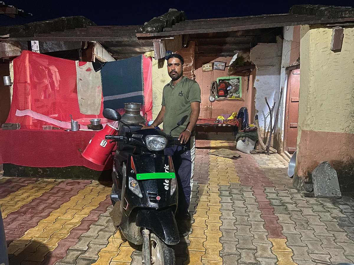 <div class="paragraphs"><p>Dinesh Gurjar at his home in Umrain. (Photographer: Nishant Sharma/BloombergQuint)</p></div>