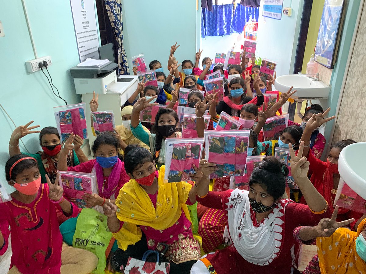 <div class="paragraphs"><p>(Photograph:&nbsp;Rangeen Khidki Foundation)</p></div>