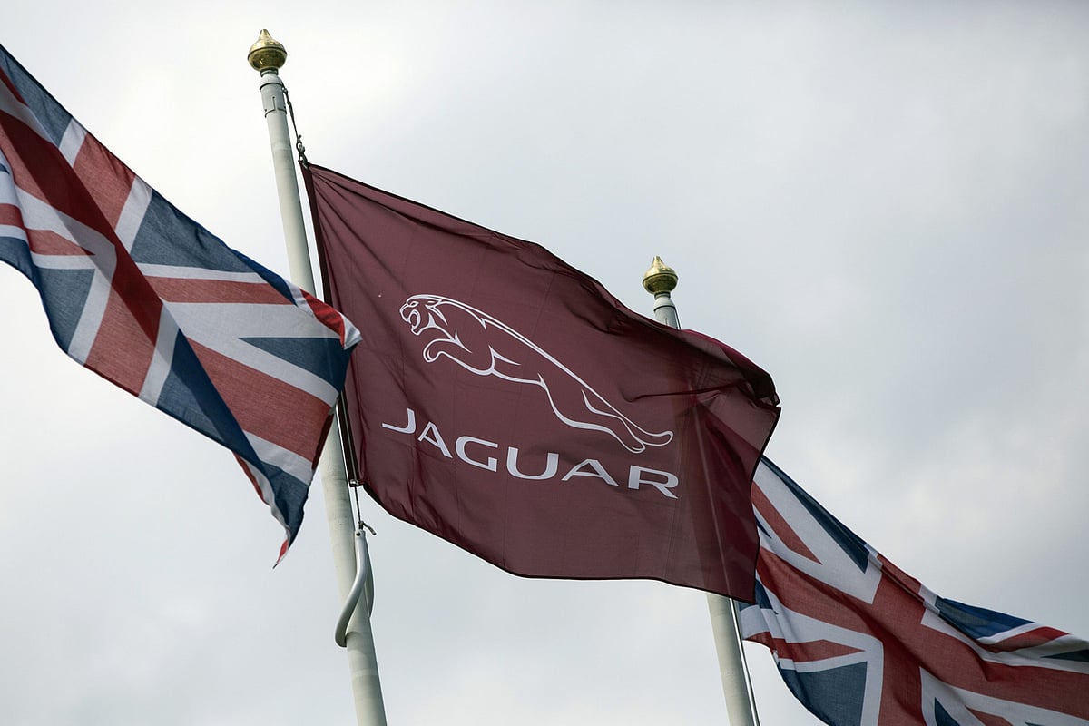 <div class="paragraphs"><p>British Union flags fly along side a Jaguar flag outside the JLR assembly plant, in Castle Bromwich. (Photographer: Simon Dawson/Bloomberg)</p></div>