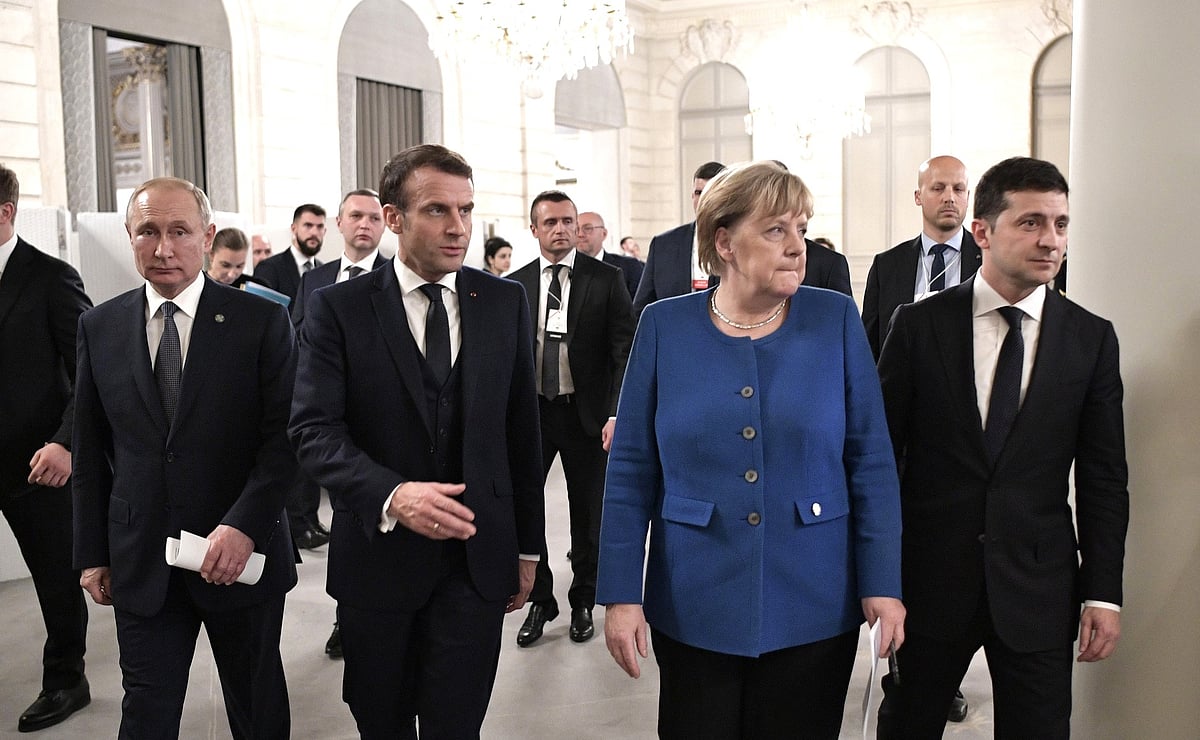 <div class="paragraphs"><p>Rusian President Vladimir Putin, French President Emmanuel Macron, then German Chancellor Angela Merkel, Ukrainian President Volodymyr Zelenskyy, at the Élysée Palace, in Paris, on Dec. 9, 2019. (Photograph: Kremlin/Russian Federation)</p></div>