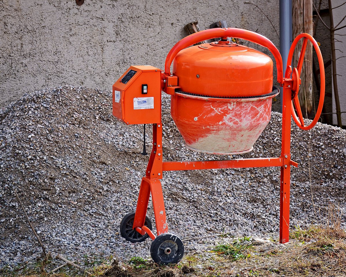 <div class="paragraphs"><p>Cement and gravel mix lying at a construction site. (Source: pxhere)</p></div>