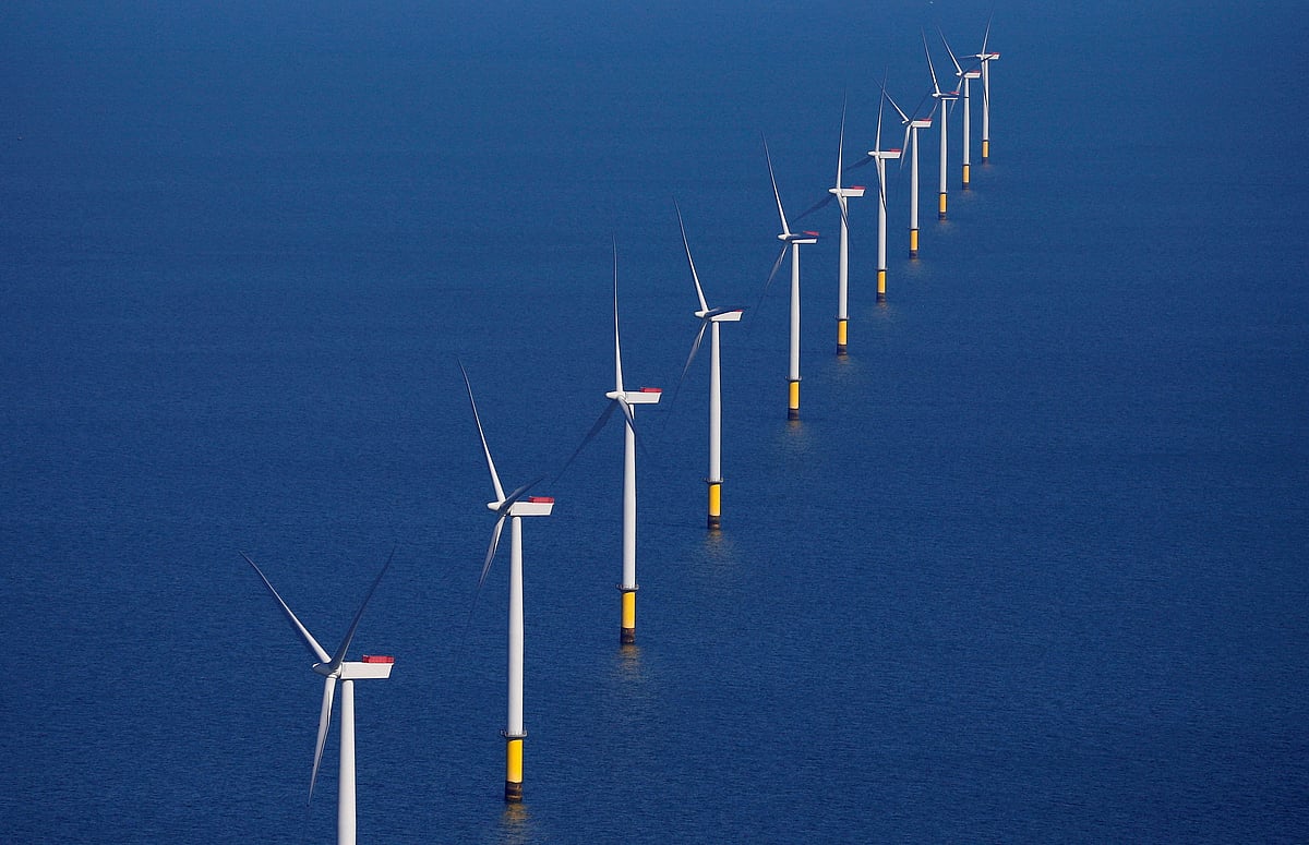 <div class="paragraphs"><p>General view of the Walney Extension offshore wind farm operated by Orsted off the coast of Blackpool, Britain. [REUTERS/Phil Noble/File Photo]<br></p></div>