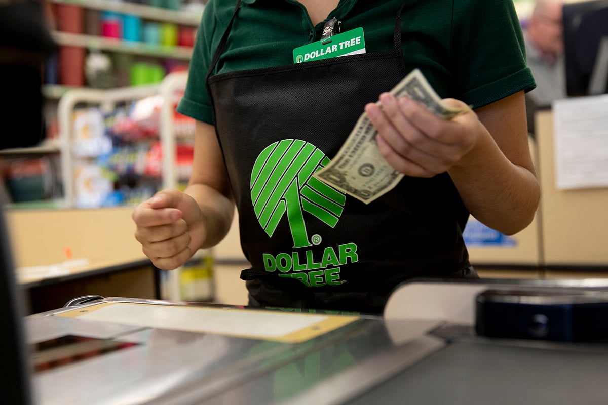 A cashier at a Dollar Tree store in Chicago.Photographer: Daniel Acker/Bloomberg
