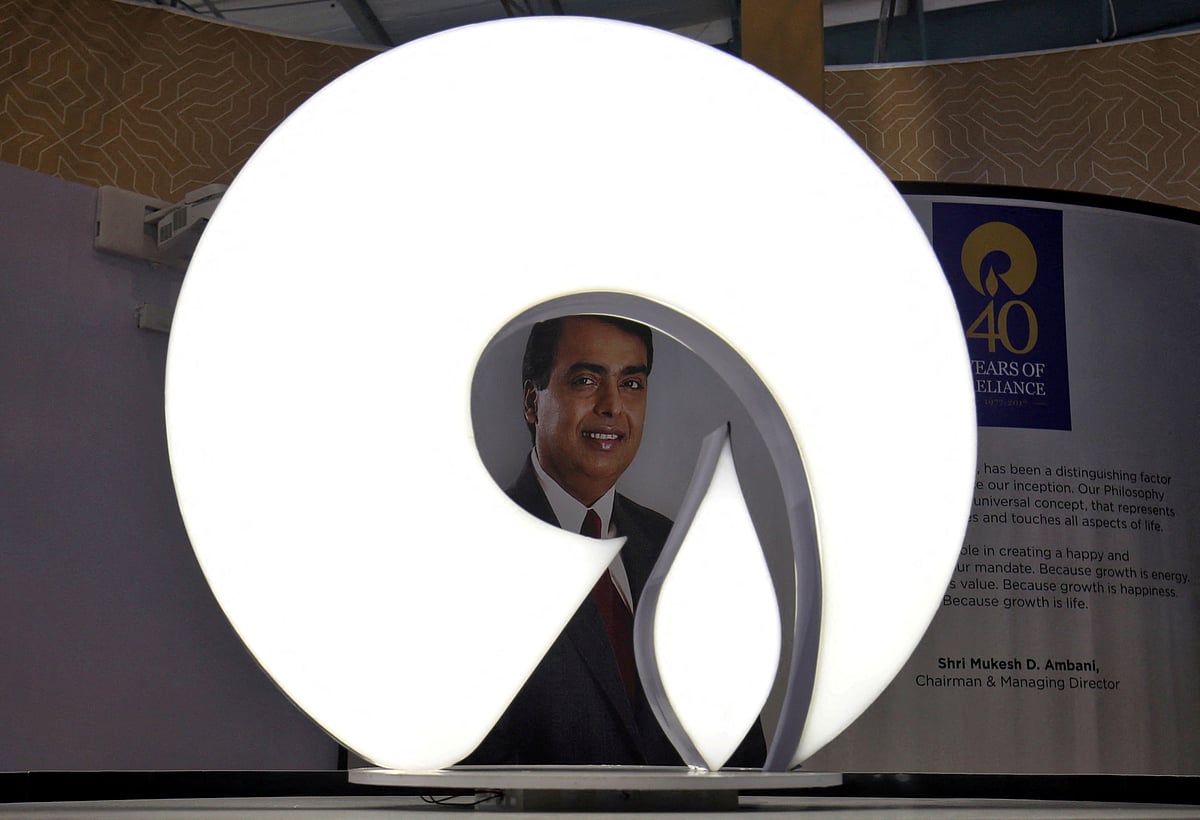<div class="paragraphs"><p>The logo of Reliance Industries is pictured in a stall. (Photo: Amit Dave/Reuters)</p></div>