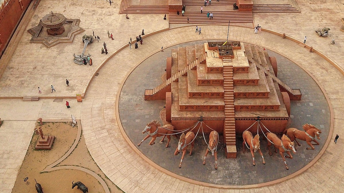 The “Baahubali” film set at the Ramoji Film City in Hyderabad.Photographer: Dhiraj Singh/Bloomberg
