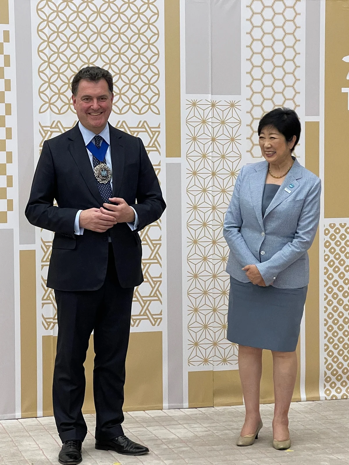 <div class="paragraphs"><p>Vincent Keaveny, left, with Tokyo Governor Yuriko Koike. Photo: Yuki Hagiwara/Bloomberg</p></div>