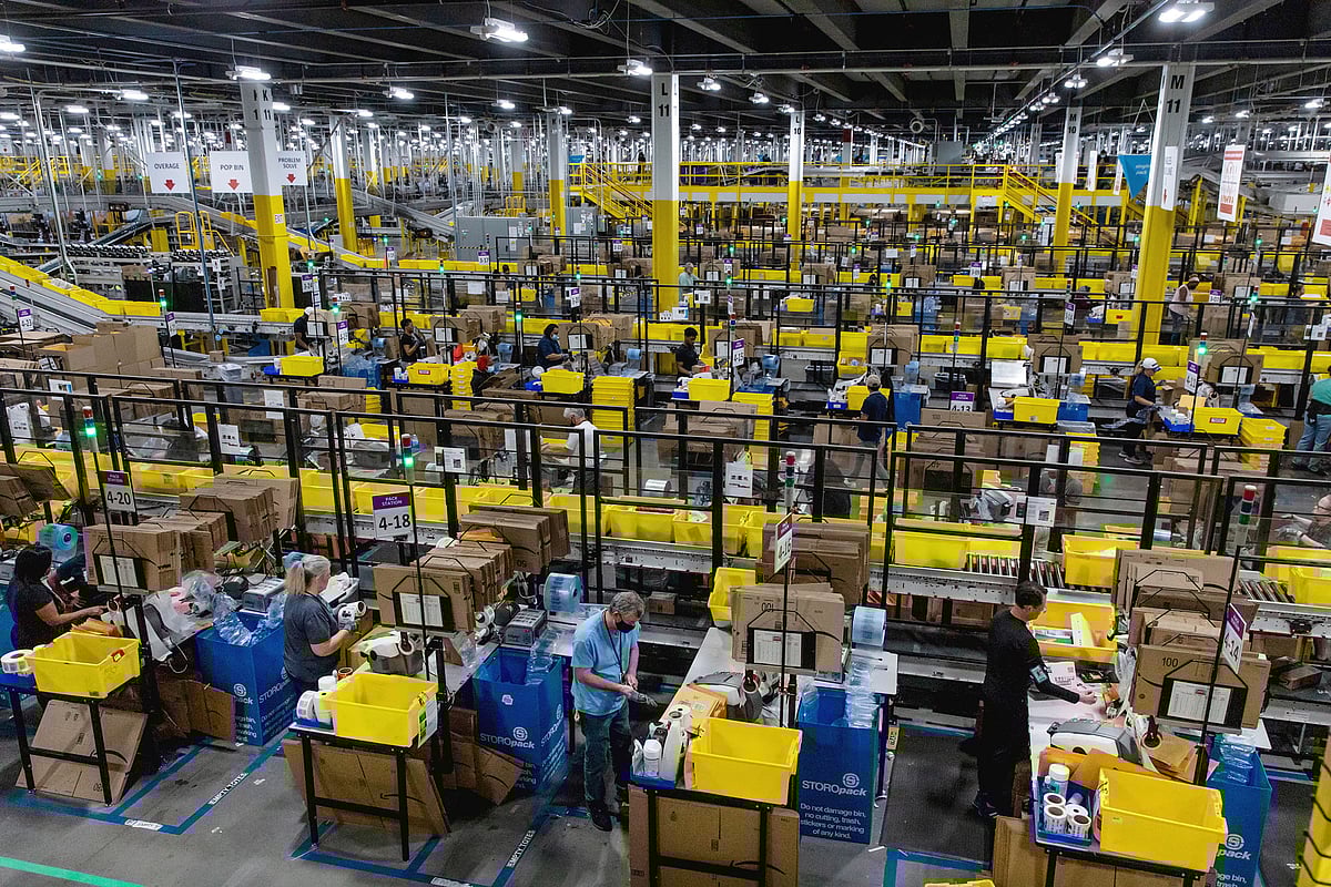 Amazon warehouse.Photographer: Rachel Jessen/Bloomberg