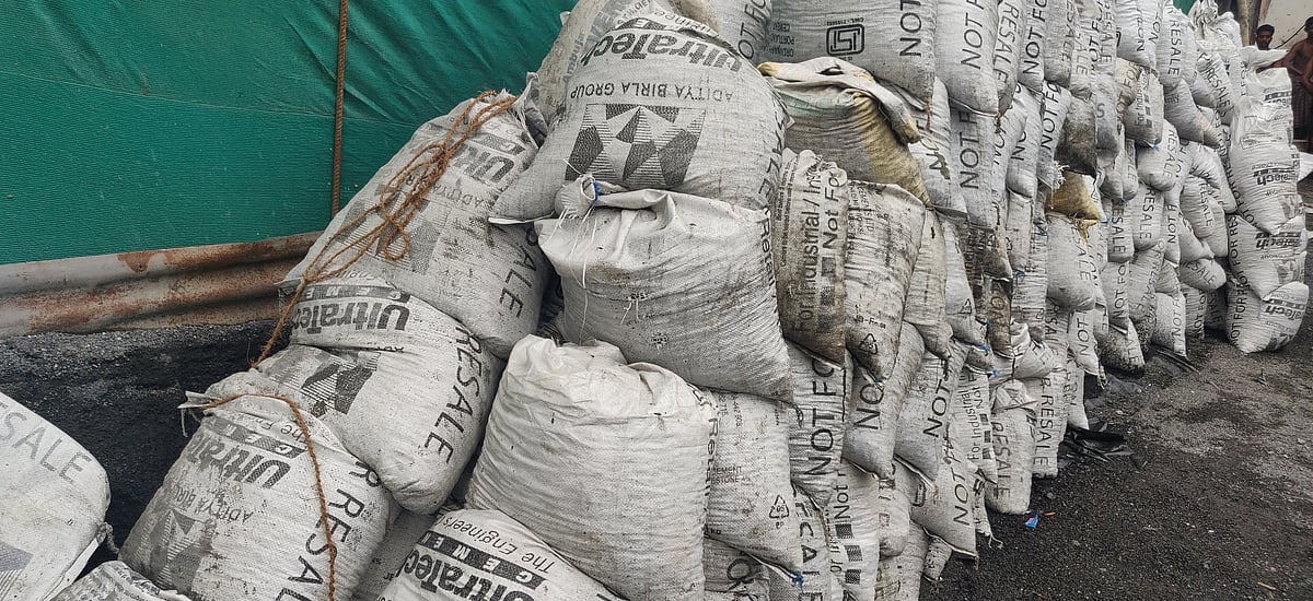 <div class="paragraphs"><p>UltraTech Cement bags at a construction site. (Photo: Usha Kunji/ NDTV Profit)</p></div>