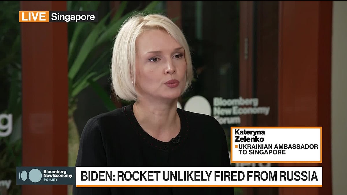 WATCH: Kateryna Zelenko, Ukraine’s ambassador to Singapore, discusses ongoing investigations into the missile strike which hit a Polish village.Source: Bloomberg