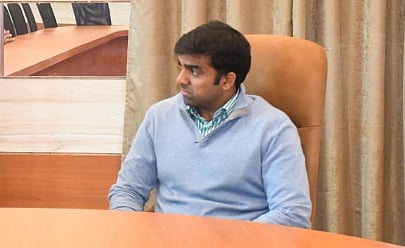 <div class="paragraphs"><p>(Source: Parth Jindal's Twitter account)</p></div>