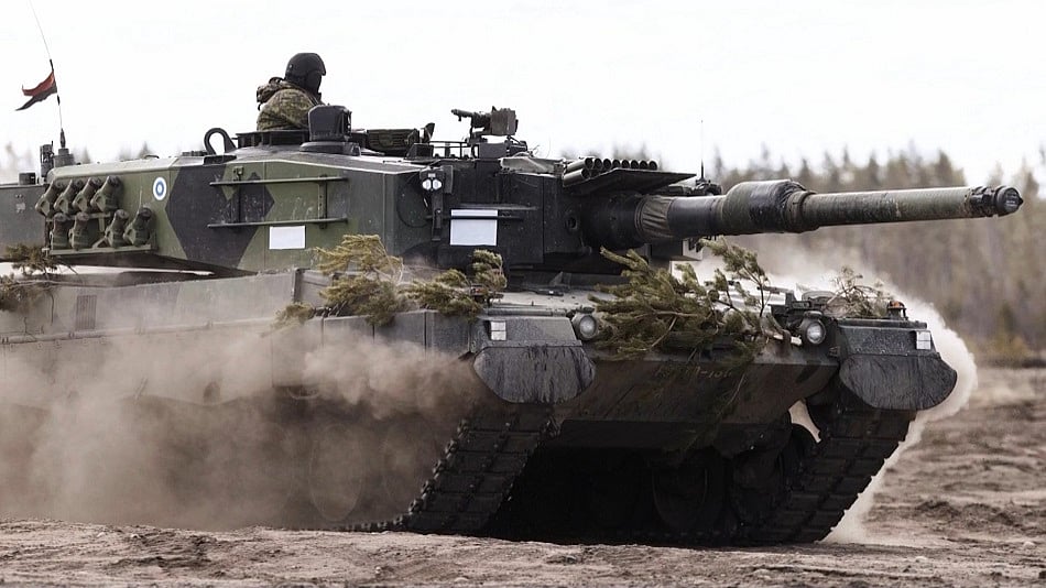 Germany’s Leopard 2 main battle tanks. Source: Bloomberg