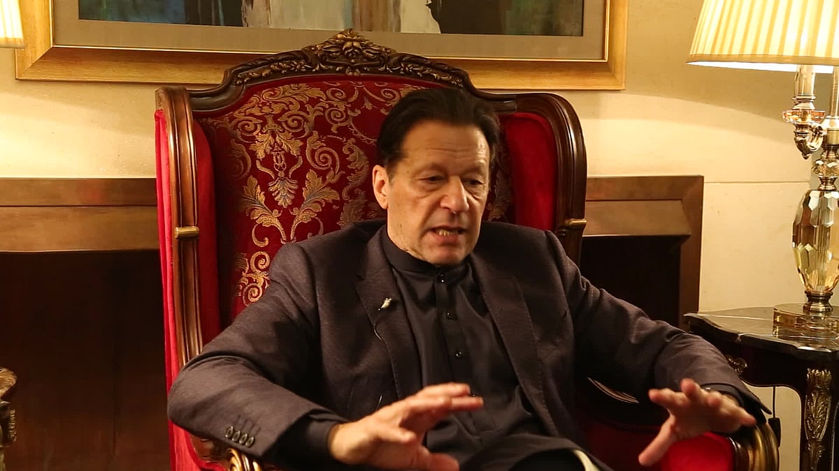 WATCH: Former Pakistan Prime Minister Imran Khan spoke to Bloomberg’s Faseeh Mangi in Lahore, Pakistan about his country’s elections.Source: Bloomberg