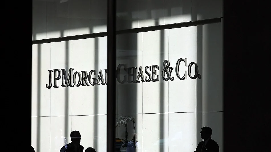WATCH: JPMorgan Chase & Co. is clamping down on its staff’s use of the ChatGPT chatbot.Source: Bloomberg