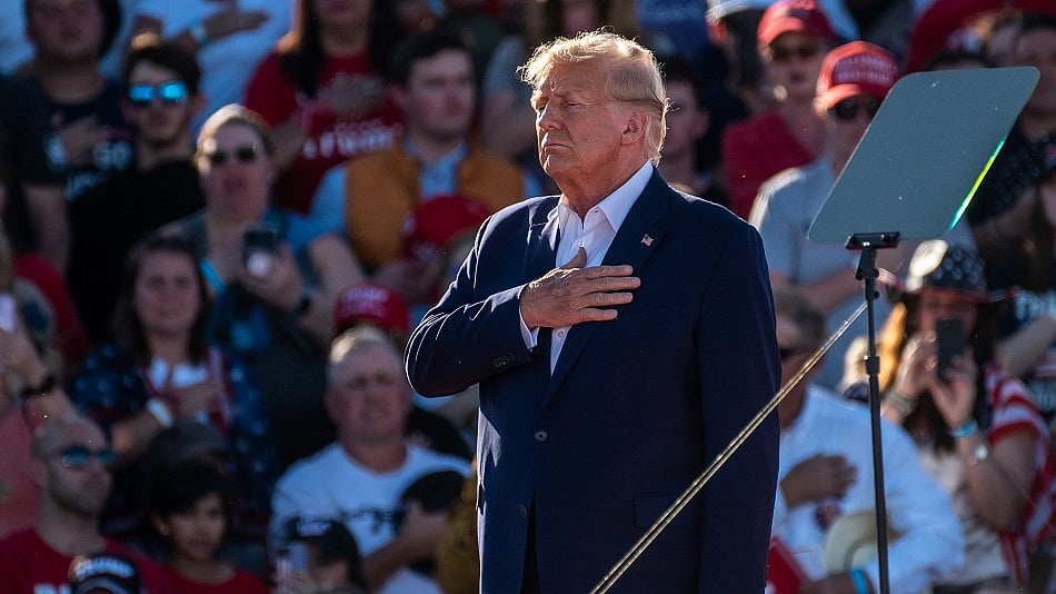 WATCH: Donald Trump was indicted in New York on Thursday for directing hush money payments to a porn star during his 2016 campaign. Wendy Benjaminson reports.Source: Bloomberg
