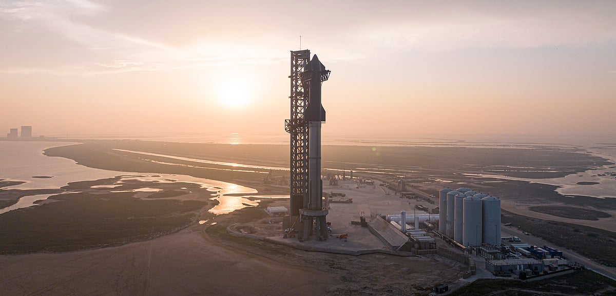 <div class="paragraphs"><p>SpaceX's Starship at Starbase. (Source: SpaceX/Twitter)</p></div>