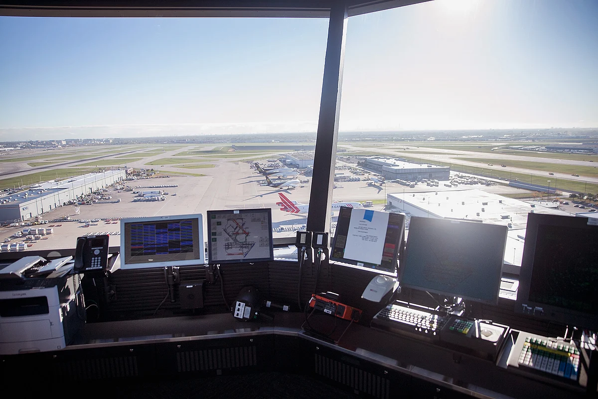 One of Chicago O’Hare’s air traffic control towers.Photographer: Scott Olson/Getty Images