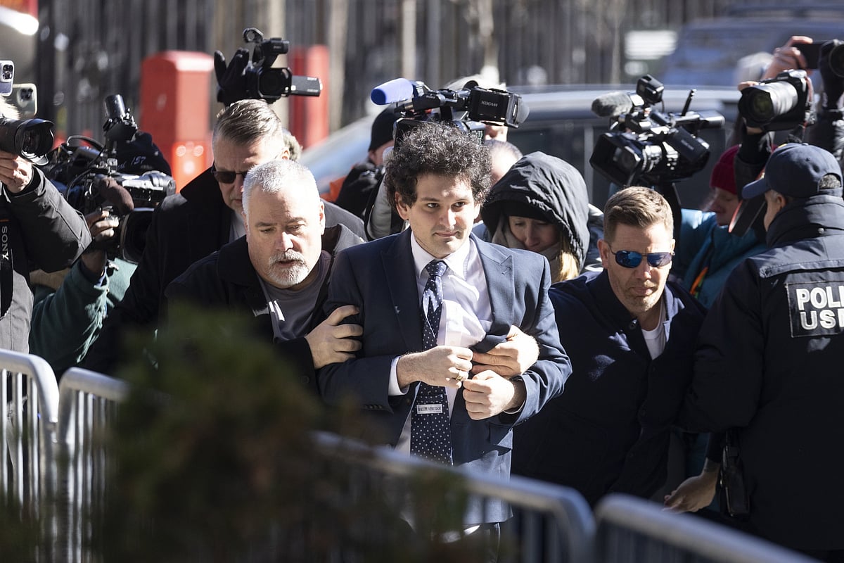 Sam Bankman-Fried arrives at court in New York, US, on Thursday, March 30, 2023. Photographer: Angus Mordant/Bloomberg