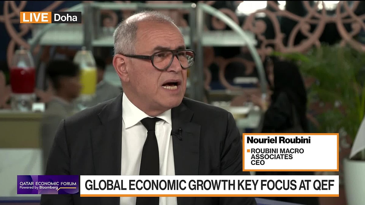 WATCH: Nouriel Roubini says markets will crash if there’s no deal on the US debt ceiling.Source: Bloomberg
