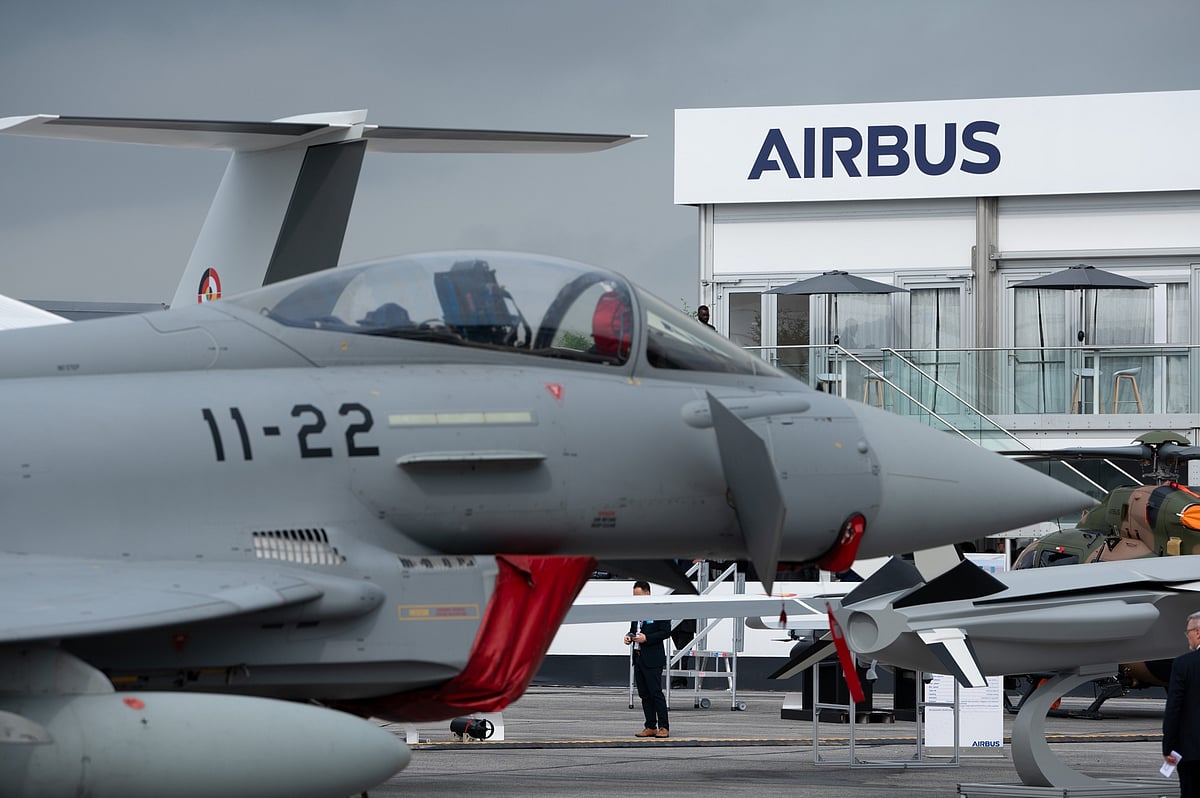 <div class="paragraphs"><p>A Eurofighter Typhoon fighter jet at the Paris Air Show.Photographer: Benjamin Girette/Bloomberg</p></div>