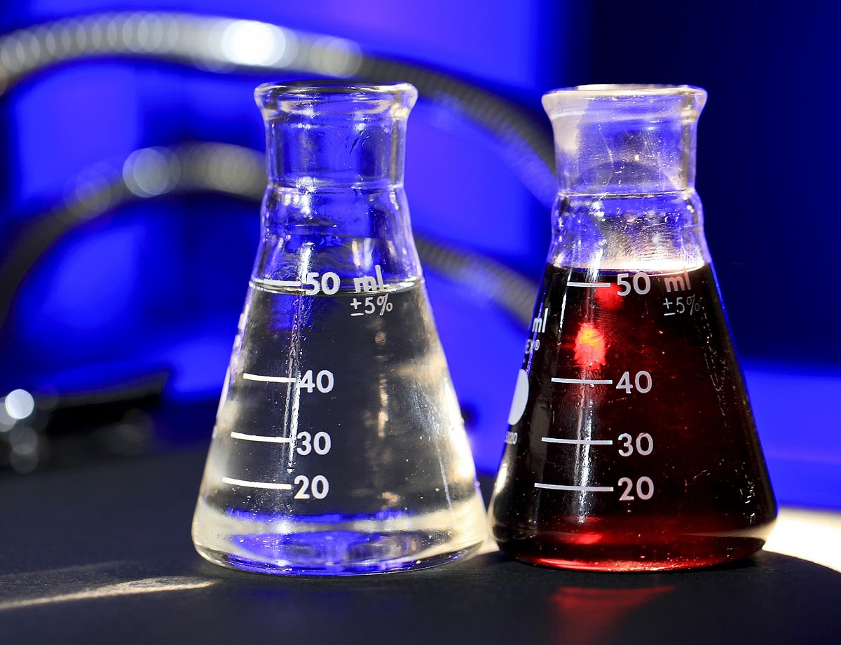 <div class="paragraphs"><p>Chemical solution sits in a flask inside&nbsp;a R&amp;D lab. (Source: pxhere.com )</p></div>