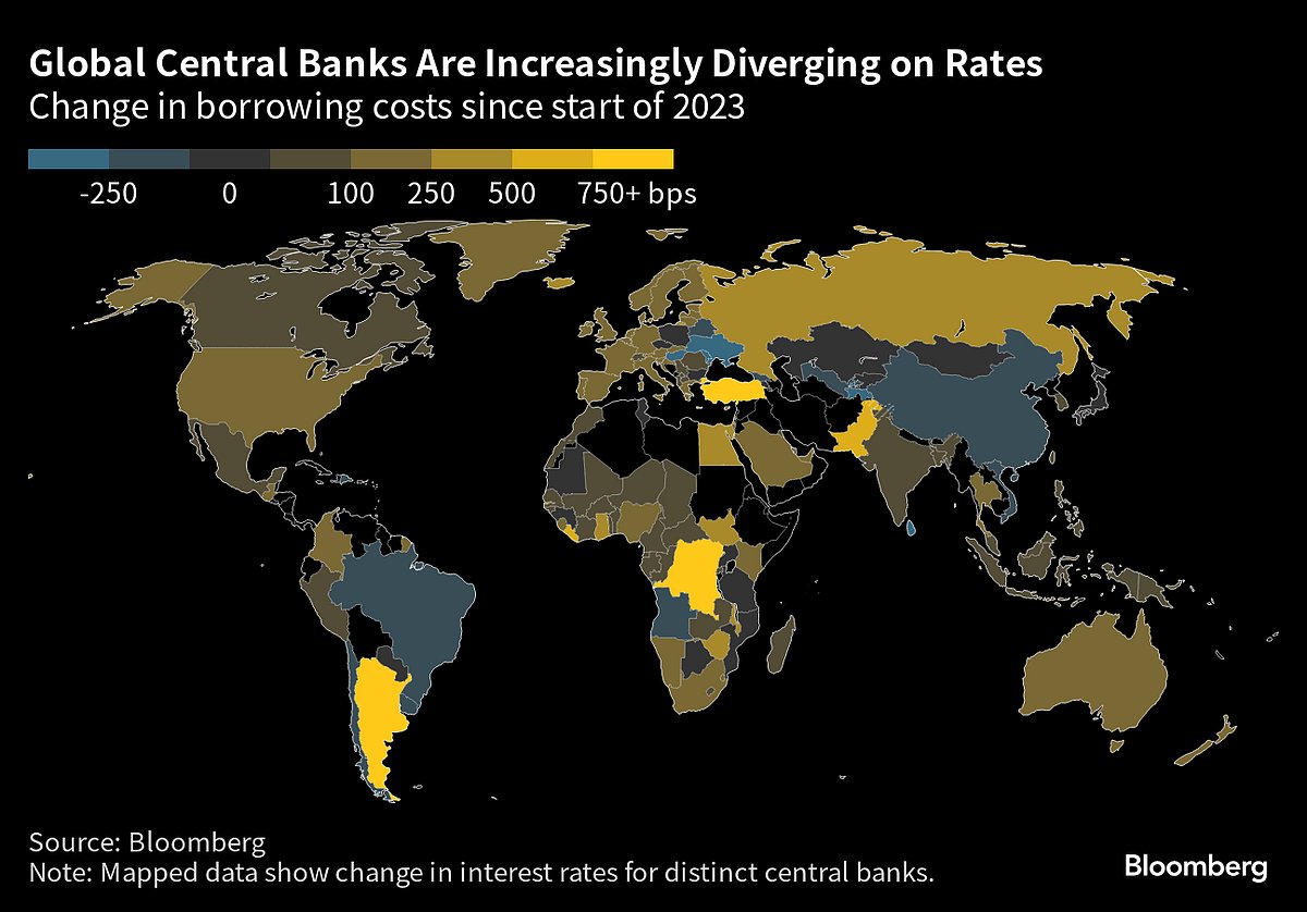 Russia’s Emergency Rate Hike Fails to Lift Ruble After Crash