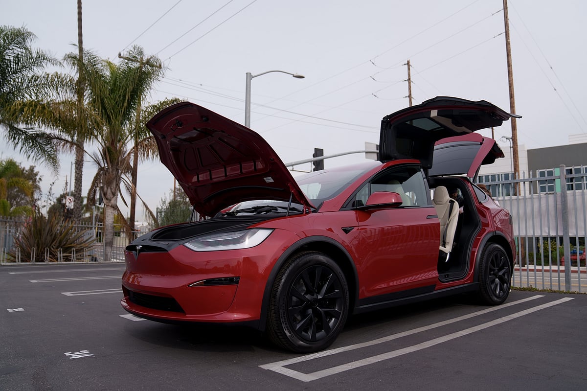A Tesla Model X Photographer: Eric Thayer/Bloomberg