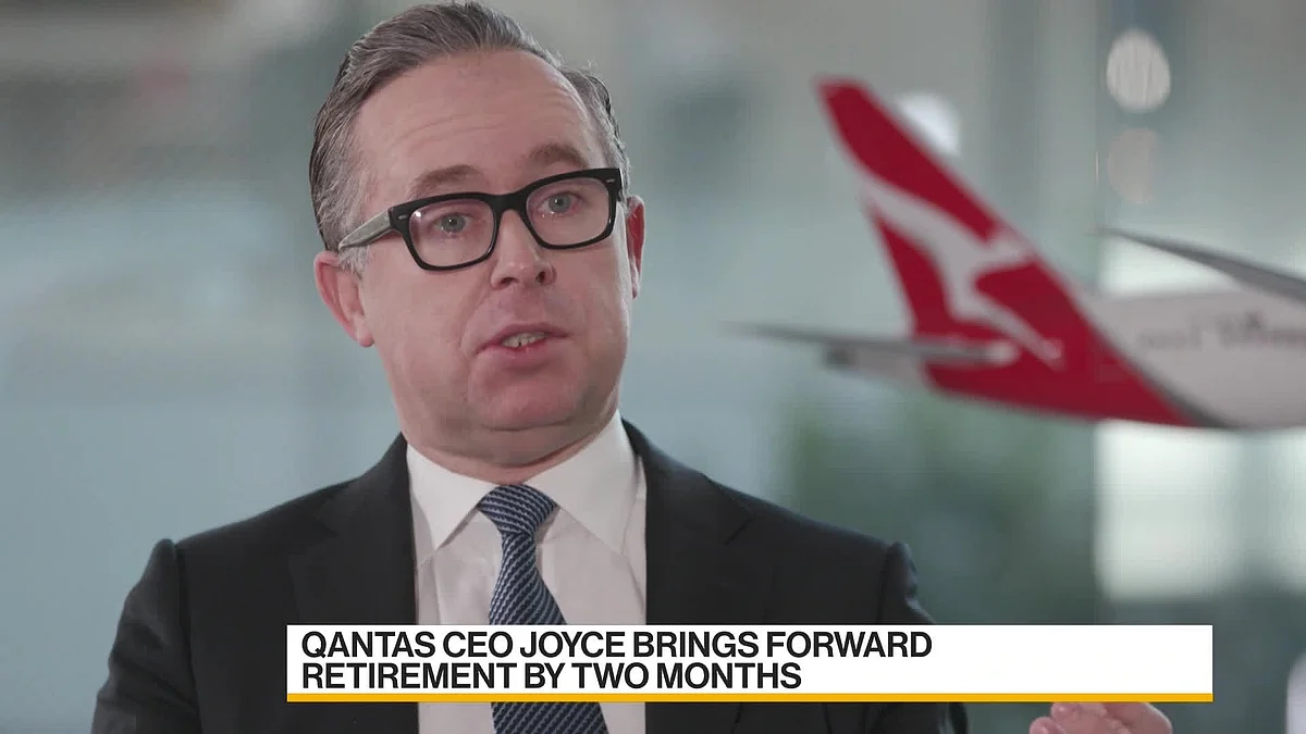 WATCH: Qantas Airways Ltd. Chief Executive Officer Alan Joyce is bringing forward his retirement by two months. Karen Leigh reports.Source: Bloomberg