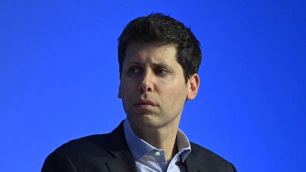 WATCH: Sam Altman and members of the OpenAI board have opened negotiations.Source: Bloomberg