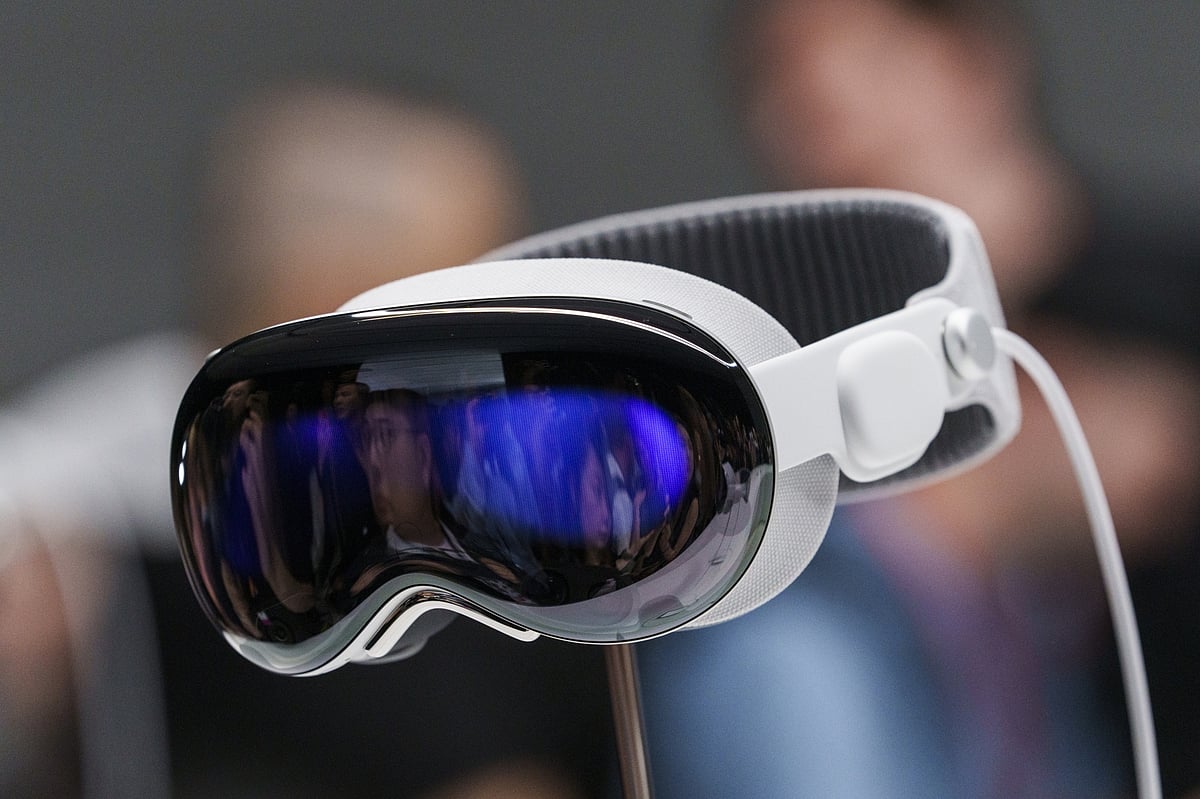 Apple has ramped up production of its new Vision Pro headset, aiming for a launch in early February.Photographer: Philip Pacheco/Bloomberg