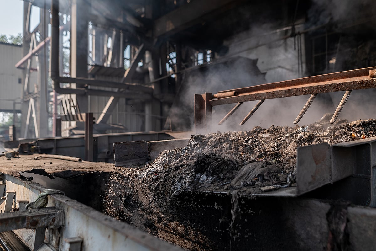 The JBM Enviro waste-to-energy facility runs like a coal-fired power plant.Photographer: Anindito Mukherjee/Bloomberg