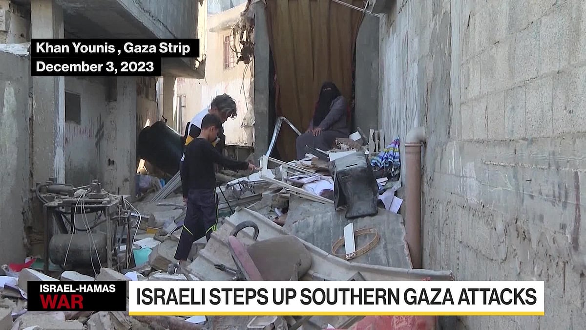Bloomberg Opinion’s Bobby Ghosh discusses Israel expanding operations in Gaza and China criticizing the US over a navy sailing into undisputed waters. He speaks with Manus Cranny and Dani Burger on Bloomberg Brief.Source: Bloomberg