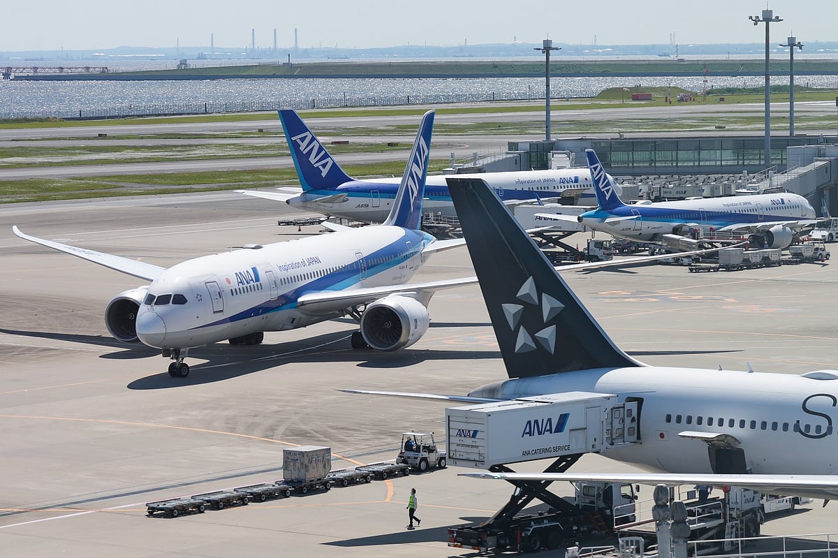 ANA planes at Haneda Airport in Tokyo.Photographer: Toru Hanai/Bloomberg