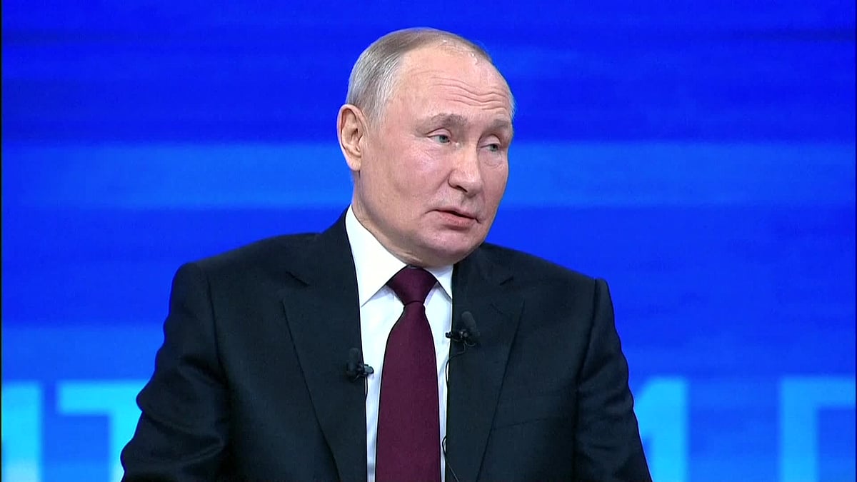 WATCH: “Peace will come when we achieve our goals,” Russian President Vladimir Putin said during his end of year news conference in Moscow.Source: Bloomberg
