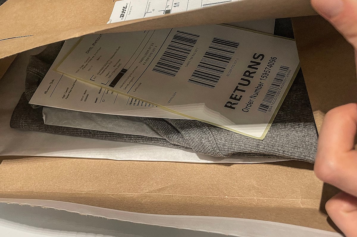 An Inditex order shipped without plastic.Photographer: Clara Hernanz Lizarraga/Bloomberg