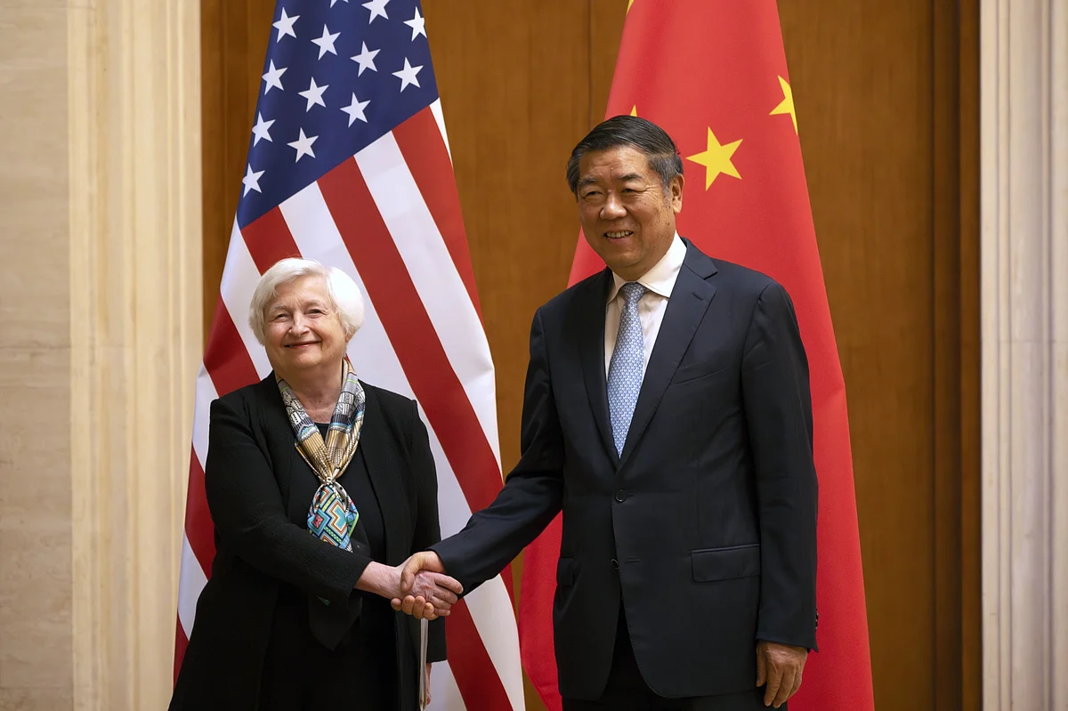Janet Yellen with He Lifeng in Beijing in July. Photographer: Mark Schiefelbein/Pool/Getty Images