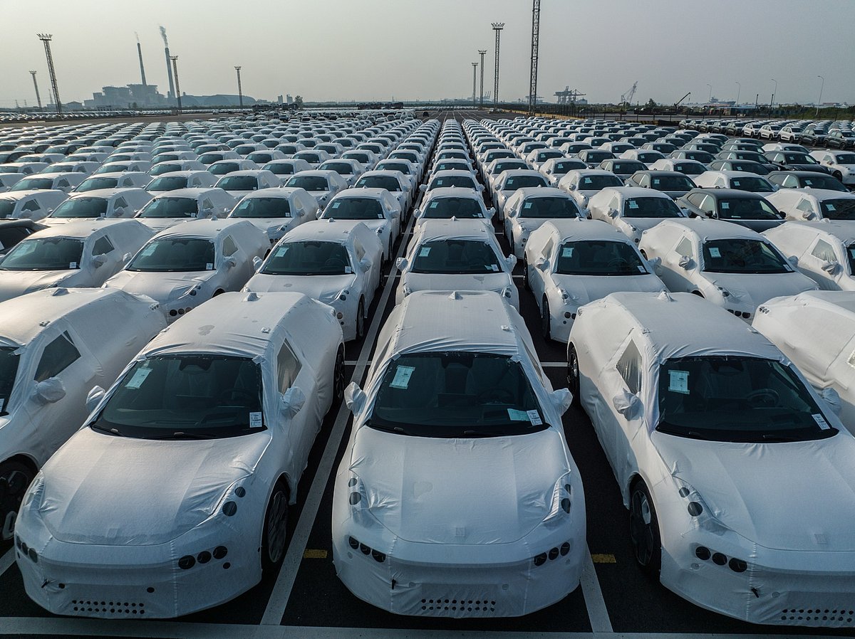 Geely's Zeekr electric vehicles bound for shipment to Europe at the Port of Taicang in Jiangsu Province in Aug. 2023. Source: Bloomberg