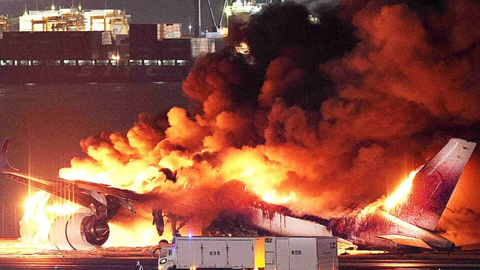WATCH: A Japan Airlines plane caught fire on landing at Haneda airport in Tokyo after it collided with a coast guard aircraft on Tuesday.Source: Bloomberg